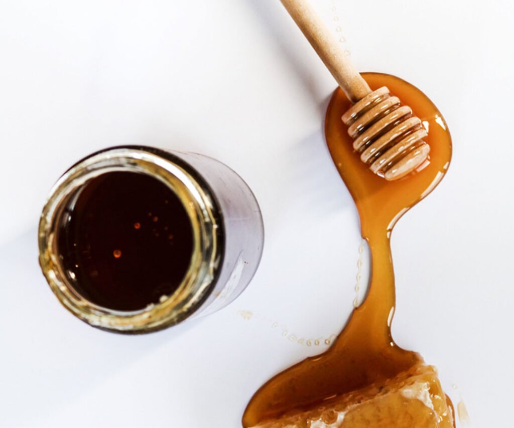 Honey for Skin : Know How To Use It For Glowing Skin