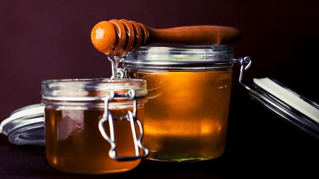 Benefits Of Eating Honey At Night