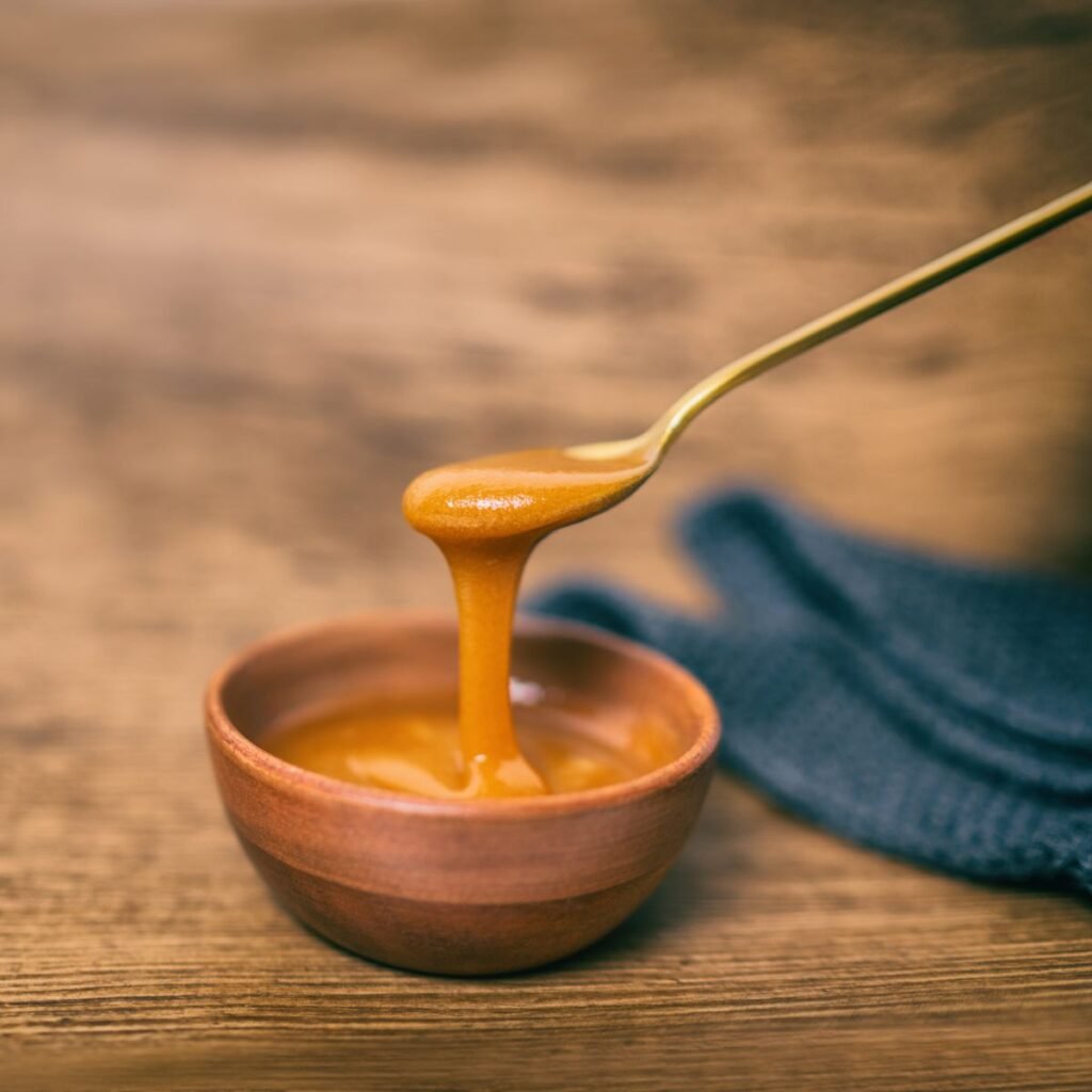 Manuka Honey Benefits for Skin and Hair