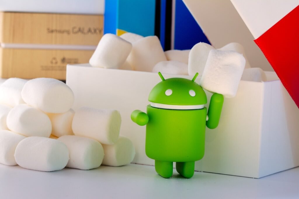 Android 15 Released to AOSP, Pixel Update Coming in ‘Coming Weeks’